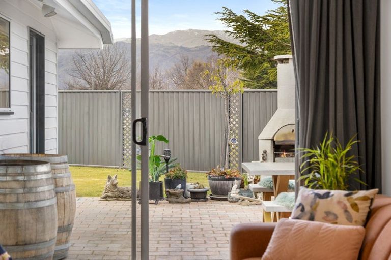 Photo of property in 13 Alluvial Place, Cromwell, 9310