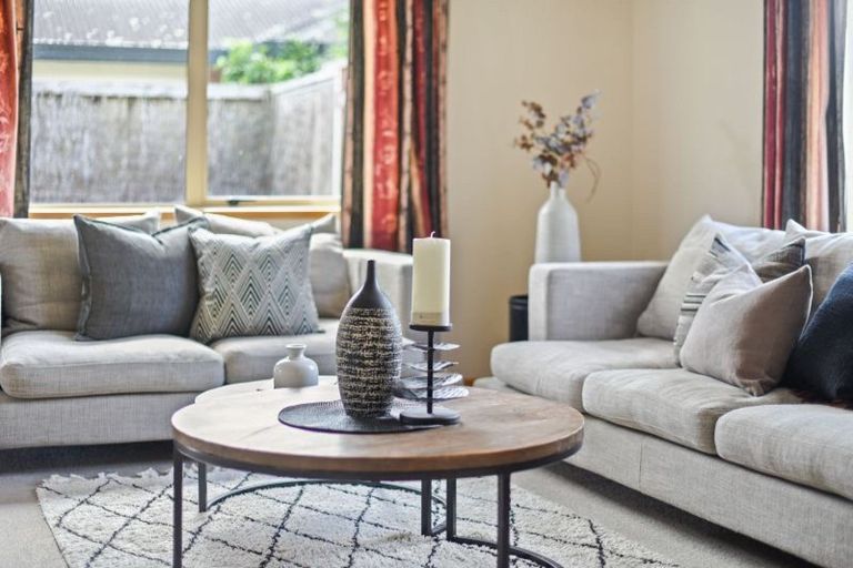 Photo of property in 27 Cranbrook Place, Rototuna North, Hamilton, 3210