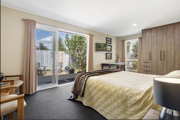 Photo of property in 30 Charlotte Drive, Omokoroa, 3114