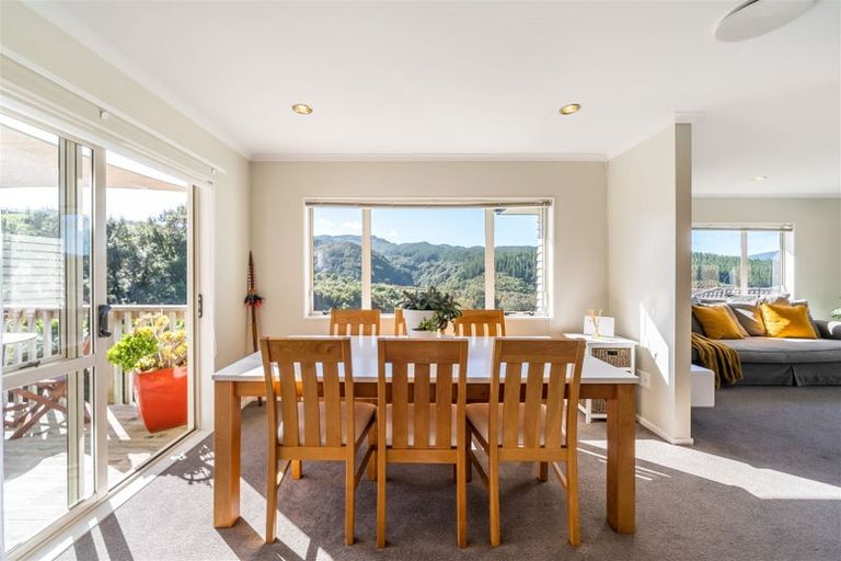 Photo of property in 5 Frankie Stevens Place, Riverstone Terraces, Upper Hutt, 5018
