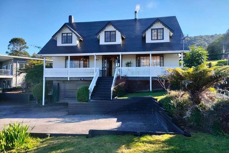 Photo of property in 28 Russell Crescent, Western Heights, Rotorua, 3015