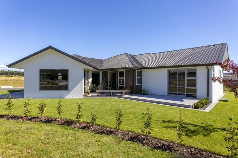 Photo of property in 19 Wai Terrace, Wharewaka, Taupo, 3330
