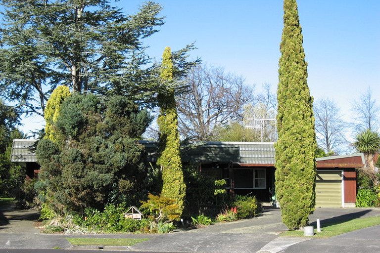 Photo of property in 6 Beckett Place, Marton, 4710