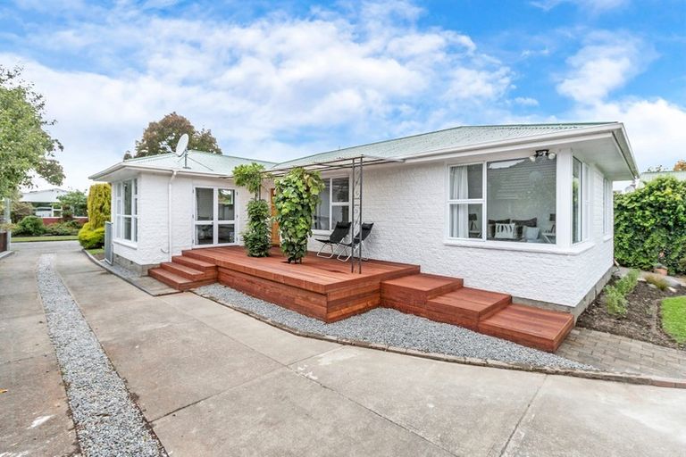 Photo of property in 19 Hornsby Street, Bishopdale, Christchurch, 8053
