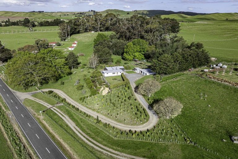 Photo of property in 1279 Kereru Road, Maraekakaho, Hastings, 4171