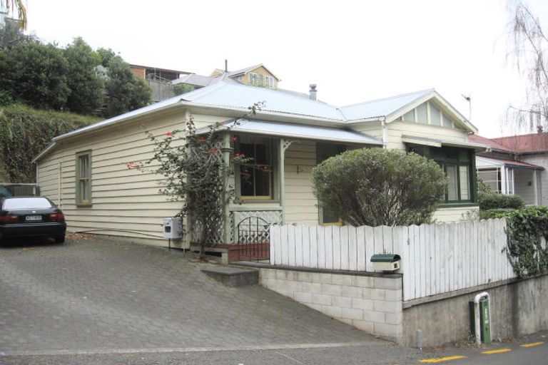 Photo of property in 15 Goldsmith Road, Hospital Hill, Napier, 4110