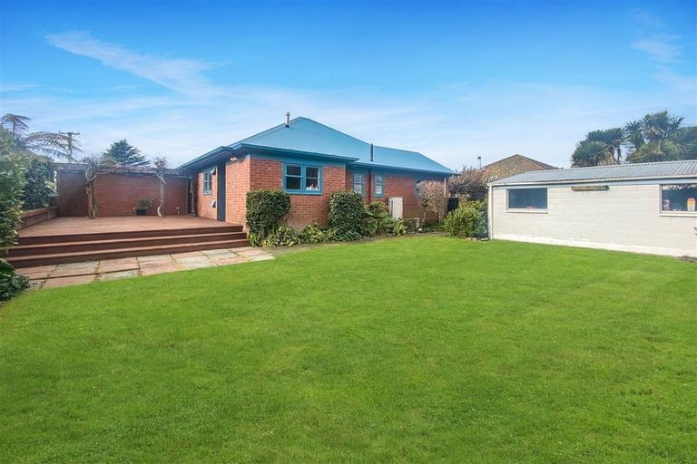 Photo of property in 17 Bounty Street, Bryndwr, Christchurch, 8053