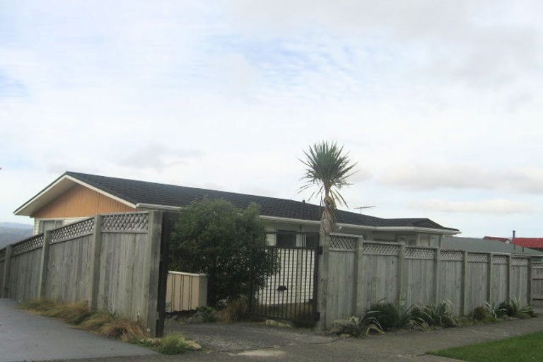 Photo of property in 69 Cypress Drive, Maungaraki, Lower Hutt, 5010
