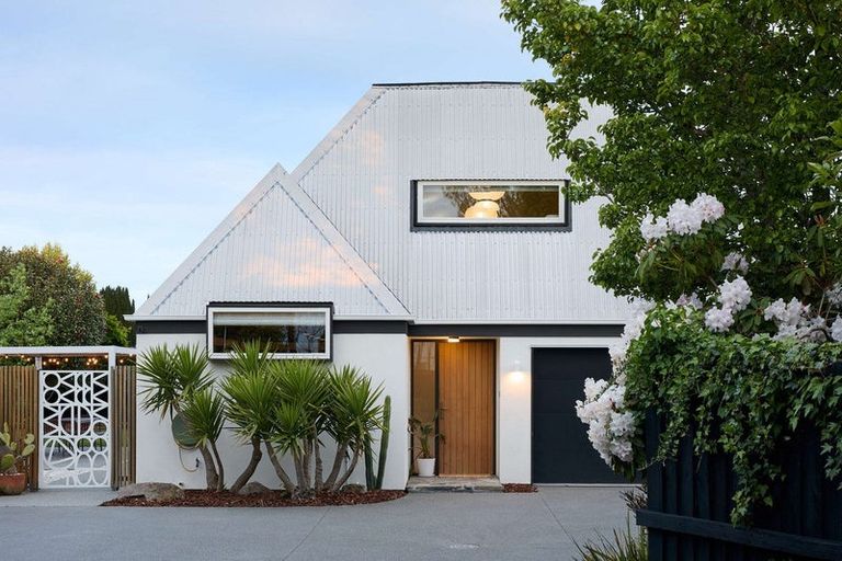 Photo of property in 5a Saint Winifreds Place, Bryndwr, Christchurch, 8052