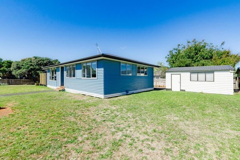 Photo of property in 1 Anikia Court, Paraparaumu, 5032