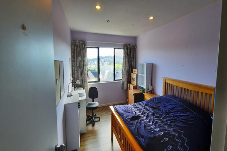 Photo of property in 22/22 Northcross Drive, Oteha, Auckland, 0632