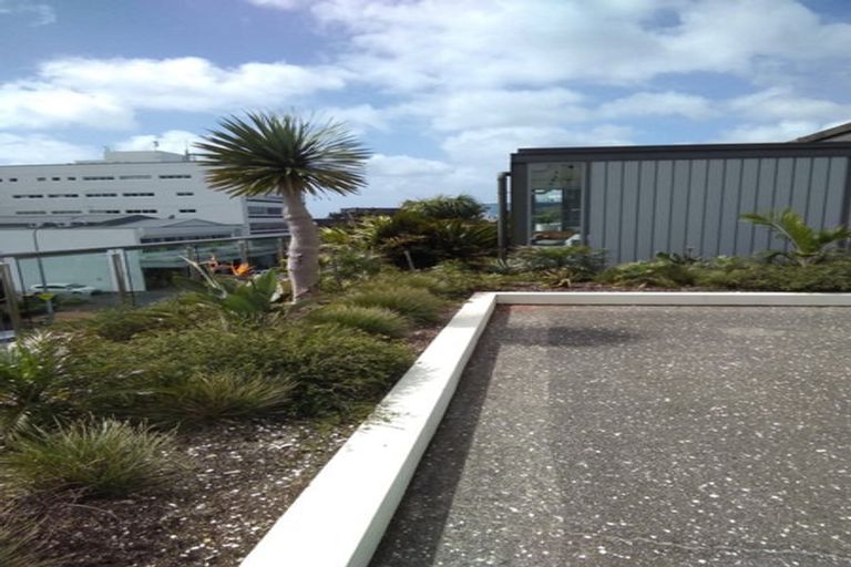Photo of property in Sentinel Apartments, 1705/3 Northcroft Street, Takapuna, Auckland, 0622