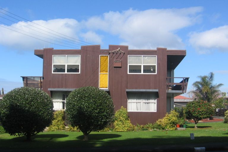 Photo of property in 14 Deveron Street, Regent, Whangarei, 0112