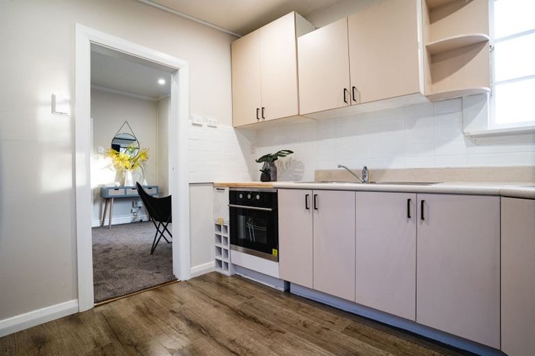 Photo of property in 6 Bathgate Street, South Dunedin, Dunedin, 9012