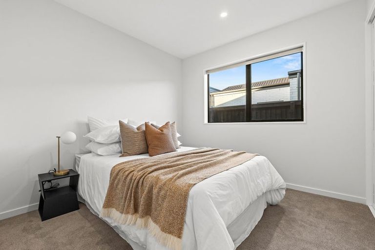 Photo of property in 8 Greystone Close, Halswell, 8025