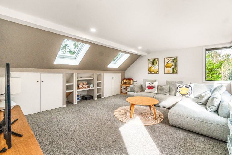 Photo of property in 16 Collings Drive, Lucas Heights, Albany, 0793