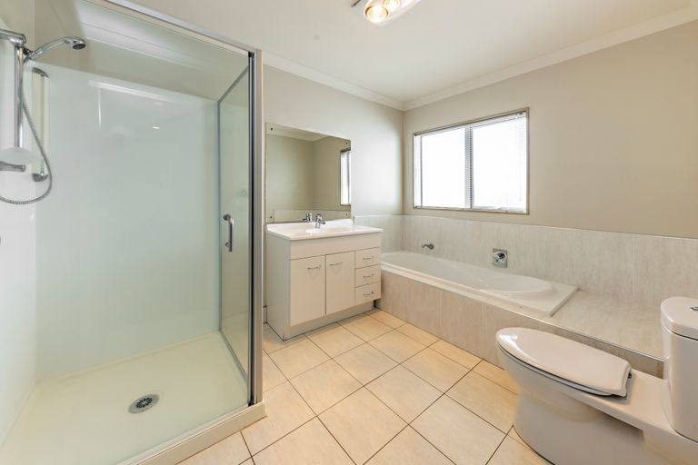 Photo of property in 7 Birchlands Road, Flat Bush, Auckland, 2019