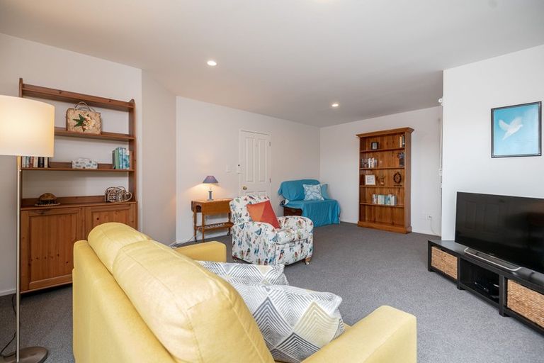 Photo of property in 5 Morpeth Street, Johnsonville, Wellington, 6037