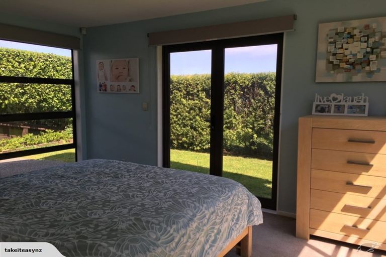 Photo of property in 147 Alec Craig Way, Gulf Harbour, Whangaparaoa, 0930