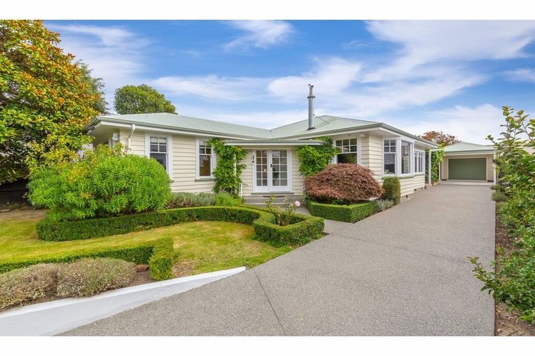Photo of property in 91 Ashgrove Terrace, Somerfield, Christchurch, 8024