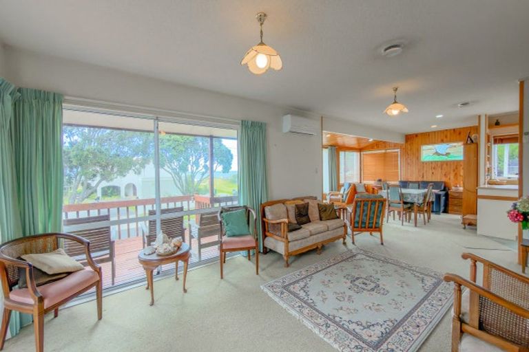 Photo of property in 704 Otahu Road, Whangamata, 3620