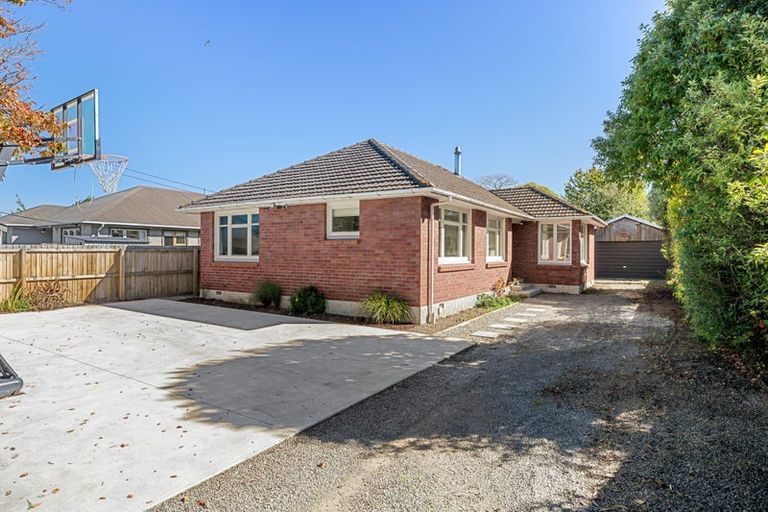 Photo of property in 77 Highsted Road, Bishopdale, Christchurch, 8053