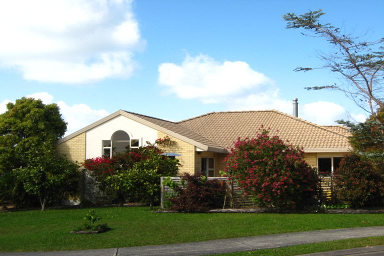 Photo of property in 5 Coral Court, Gulf Harbour, Whangaparaoa, 0930