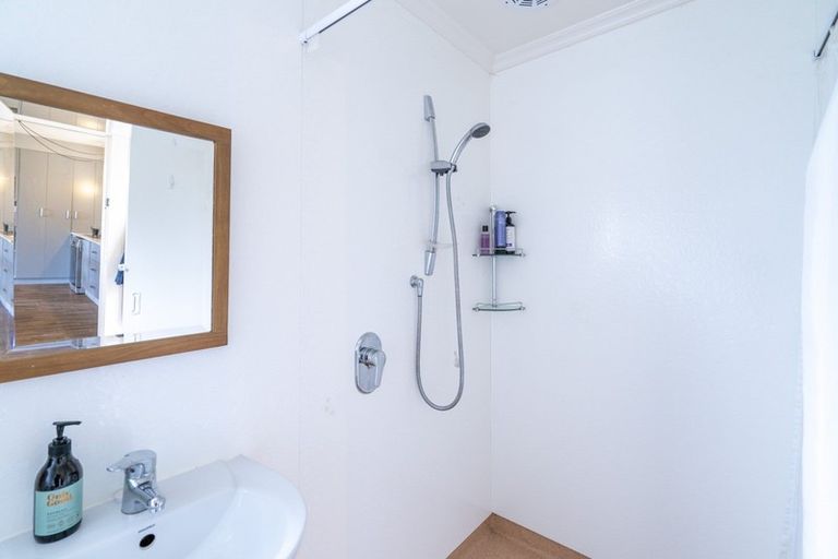 Photo of property in 3 Shrewsbury Street, Riverton/aparima, Riverton, 9822