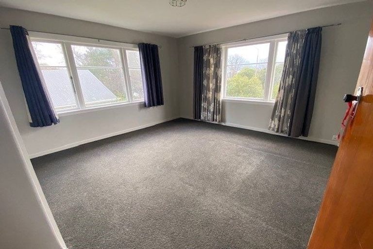 Photo of property in 2 Highgate Avenue, Merivale, Christchurch, 8014