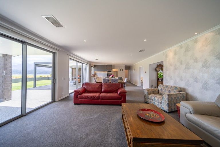 Photo of property in 21 Red Deer Place, Te Anau, 9600