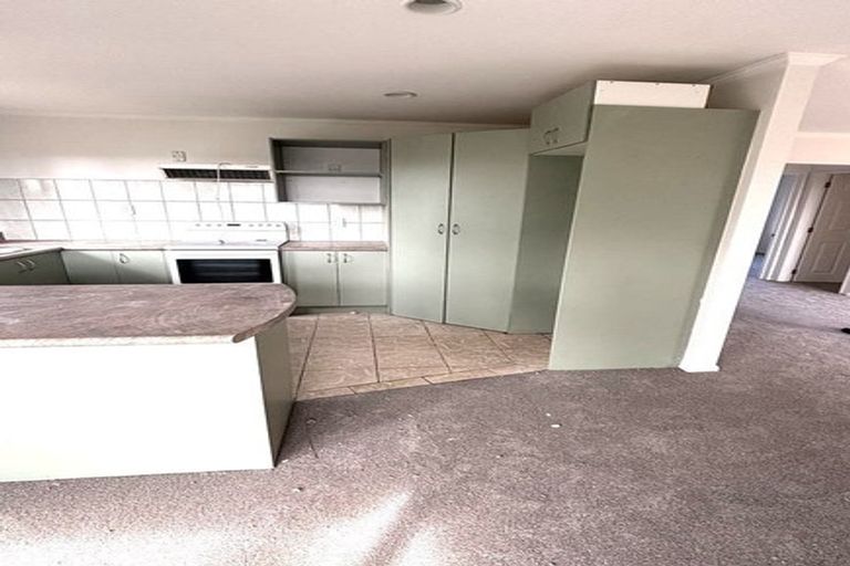 Photo of property in 14 Arrowsmith Drive, Clover Park, Auckland, 2019