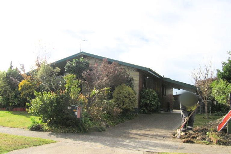 Photo of property in 12 Norwich Crescent, Tamatea, Napier, 4112