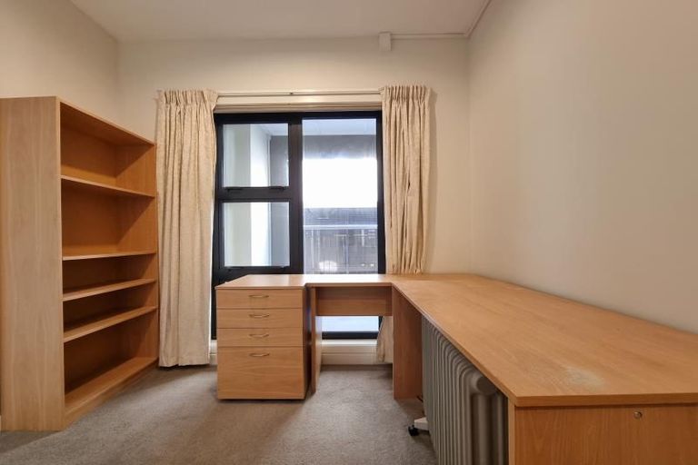 Photo of property in Kate Sheppard Apartments, 3a/42 Molesworth Street, Thorndon, Wellington, 6011