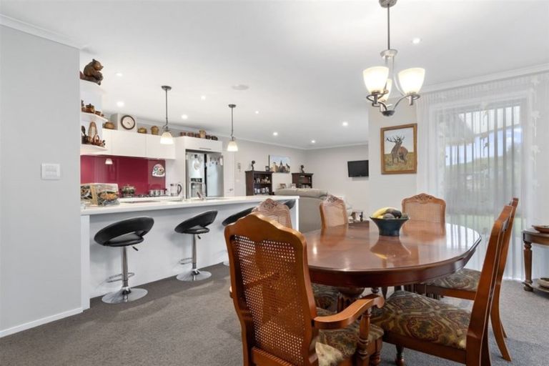 Photo of property in 12 Lynley Park Drive, Omokoroa, 3114