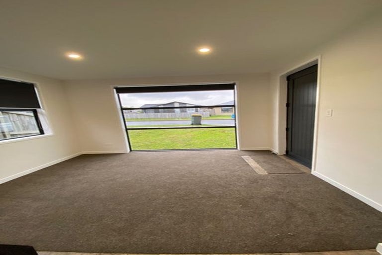 Photo of property in 4 Tomairangi Crescent, Pukekohe, 2120
