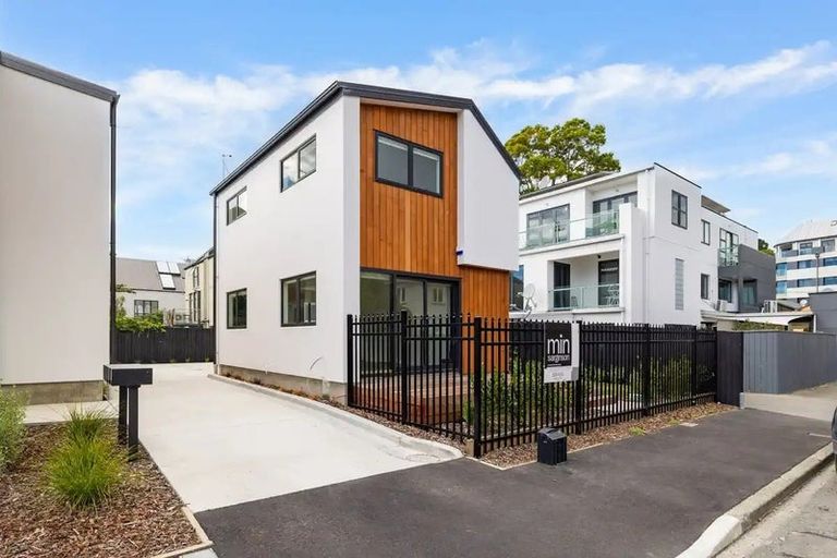 Photo of property in 1/10 Exeter Street, Merivale, Christchurch, 8014