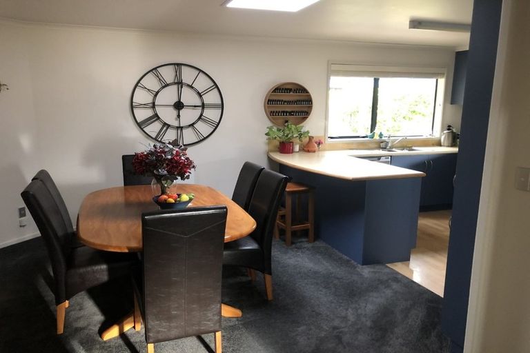 Photo of property in 30 Newfield Drive, Fairview Downs, Hamilton, 3214