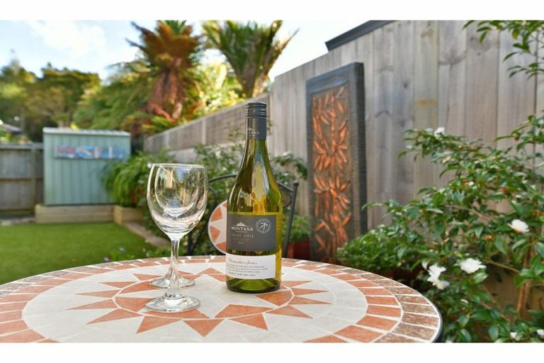 Photo of property in 2 Forest Glen, Orewa, 0931