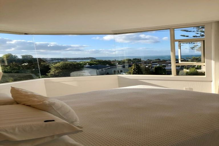 Photo of property in 2/90 Kitchener Road, Milford, Auckland, 0620