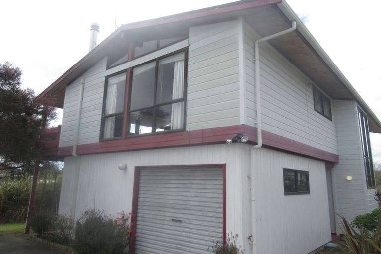 Photo of property in 21 Weggery Drive, Waikanae Beach, Waikanae, 5036
