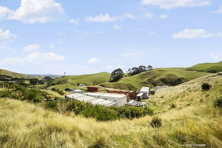 Photo of property in 270 Ohariu Valley Road, Ohariu, Wellington, 6037