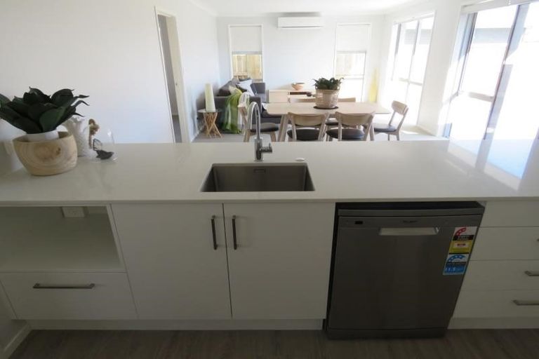 Photo of property in 85 Dunkeld Drive, Papamoa, 3118