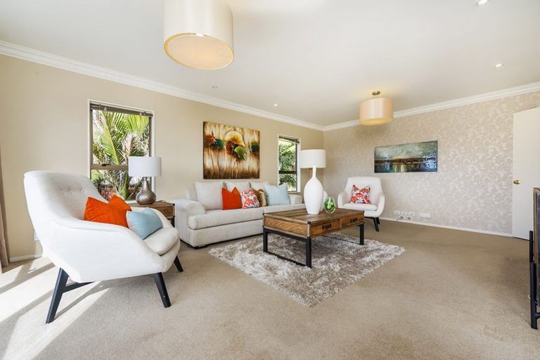 Photo of property in 22 Harper Street, Chatswood, Auckland, 0626