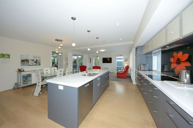 Photo of property in 88b Aston Drive, Waimairi Beach, Christchurch, 8083