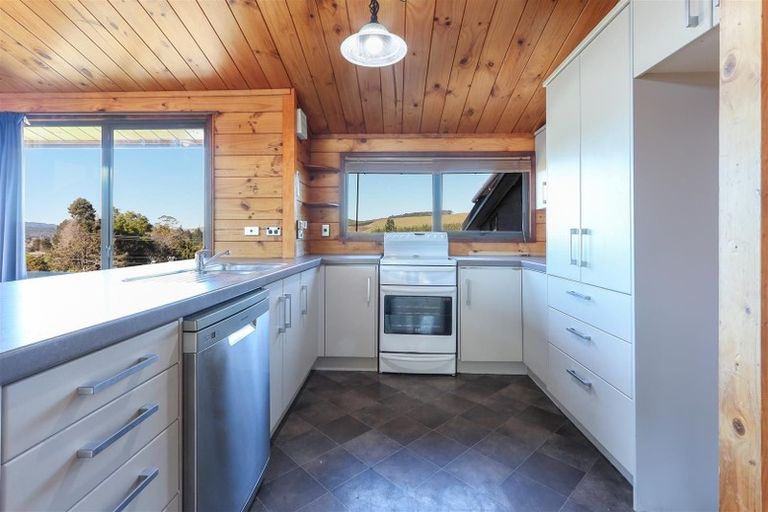 Photo of property in 20 Pukehangi Road, Pukehangi, Rotorua, 3015