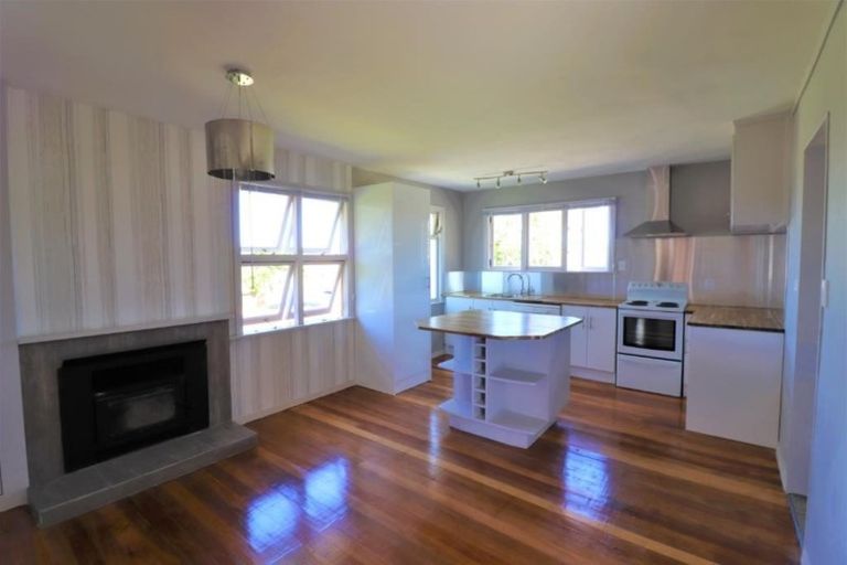 Photo of property in 1442 Leeston Road, Doyleston, 7682