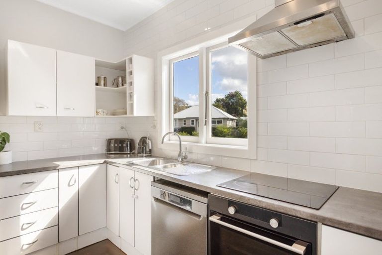 Photo of property in 2/29b Harrisfield Drive, Hairini, Tauranga, 3112