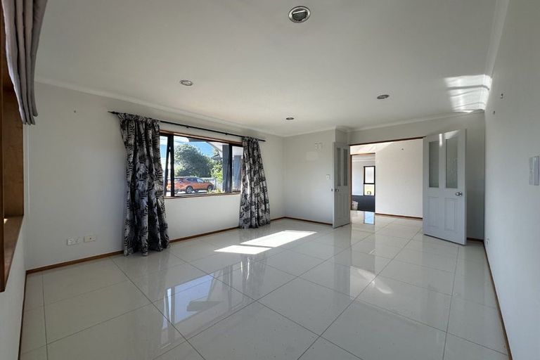 Photo of property in 62 Domain Road, Papamoa Beach, Papamoa, 3118