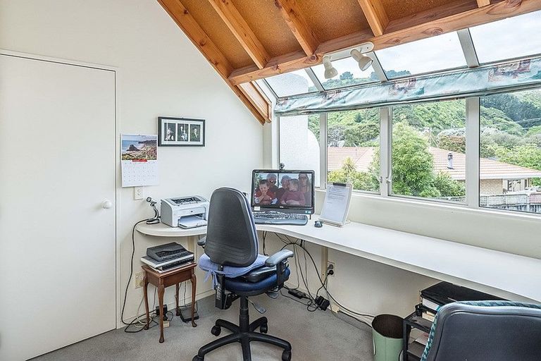 Photo of property in 165 Raumati Road, Raumati Beach, Paraparaumu, 5032