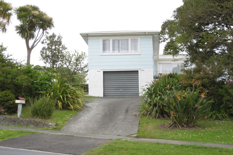 Photo of property in 327 Rodney Street, Wellsford, 0900
